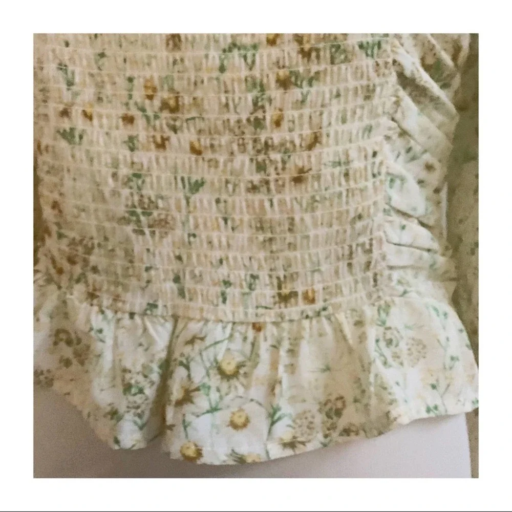 H&M Cottage Core Ruched Cropped Blouse Tie Front Cream & Yellow Size Medium - Picture 13 of 15